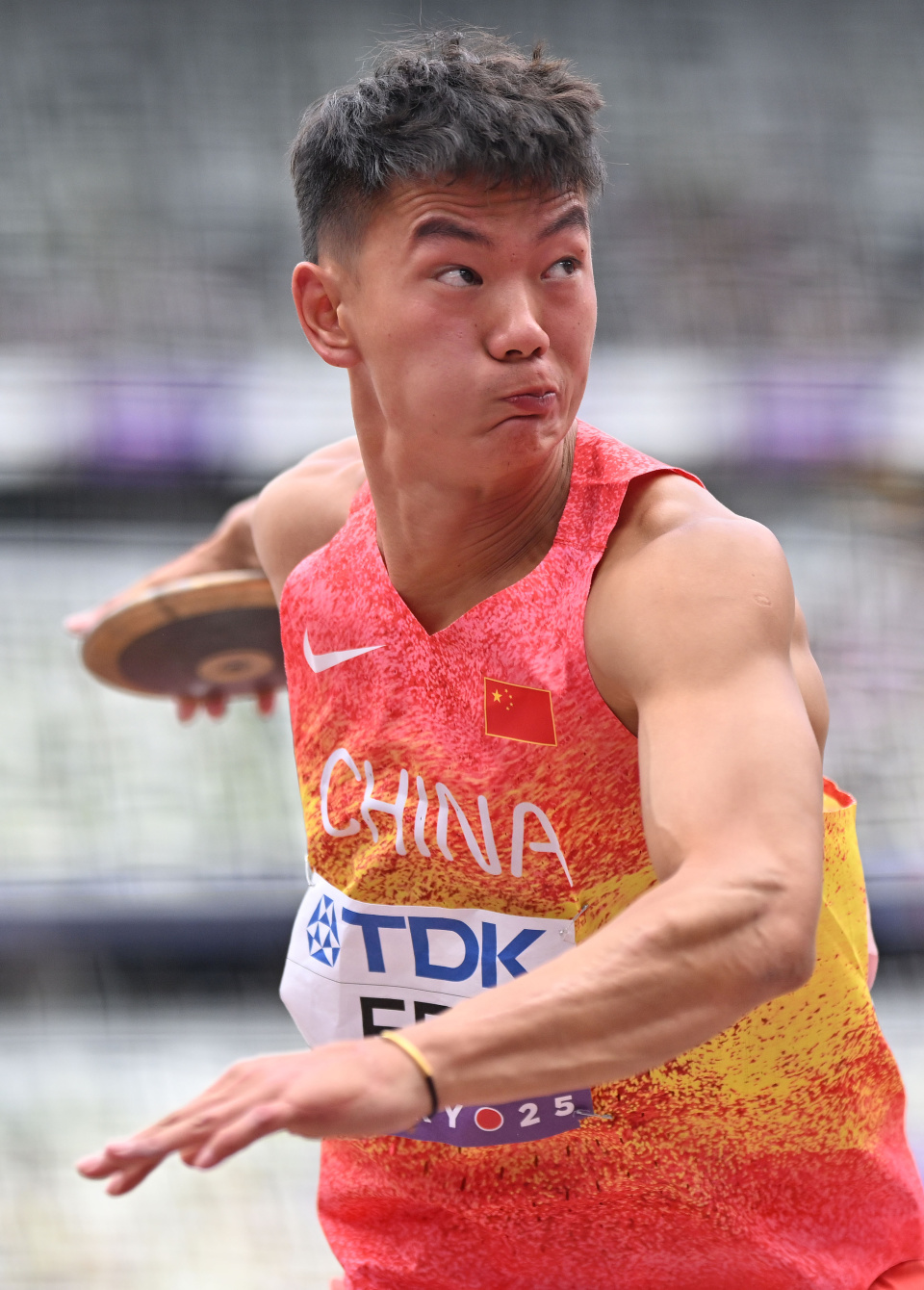 mTJzT, 新华社记者