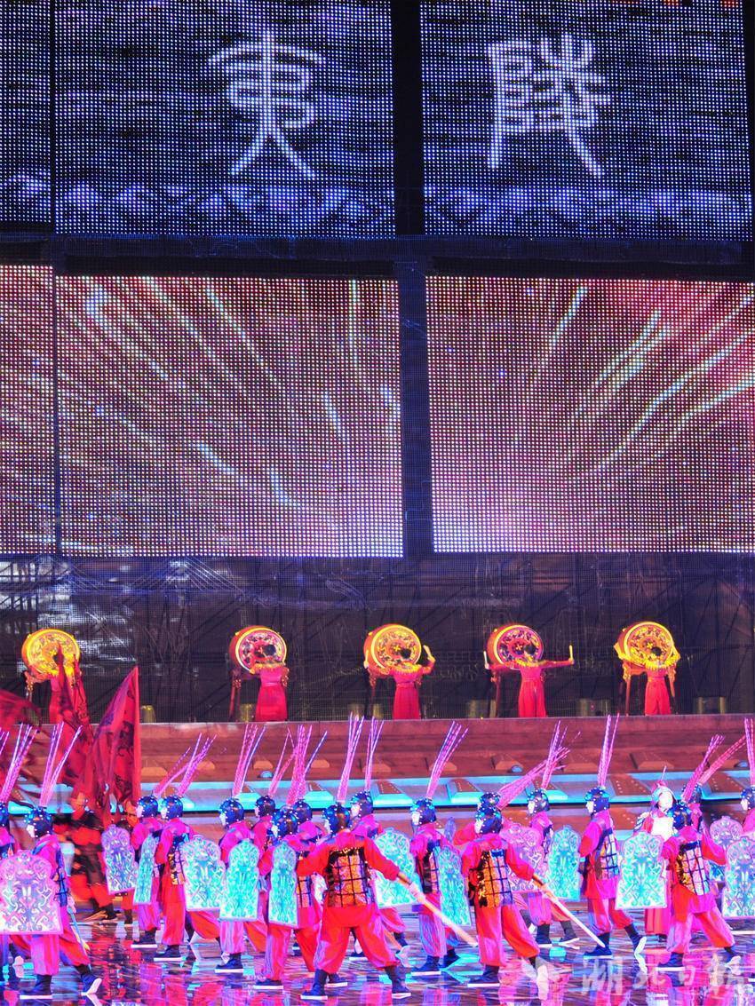 QccEA, YQ, INyw QccEA, YQ, INyw