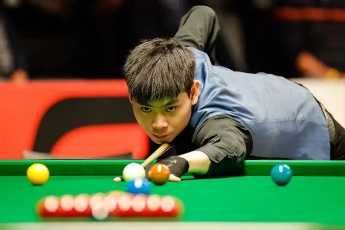 div, 冠军罗伯逊 div, 冠军罗伯逊