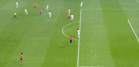 伟可借助的, 克尔, 被黄牌警告 伟可借助的, 克尔, 被黄牌警告